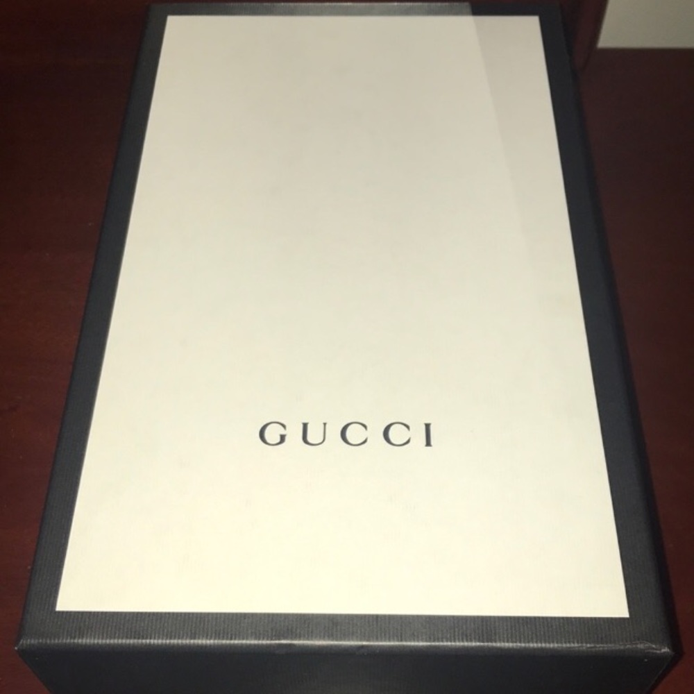 SOLD!! Authentic black leather Gucci wedges - Picture 3 of 7